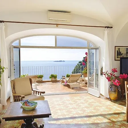 Prázdninový dům Sleeps 7 Air Con Wifi Positano